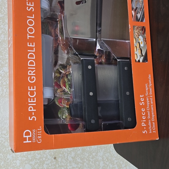 5 Piece Griddle Tool Set New - Picture 3 of 3